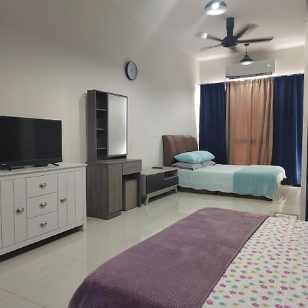 Studio Suite Homestay Klia Sepang Exteriér fotografie